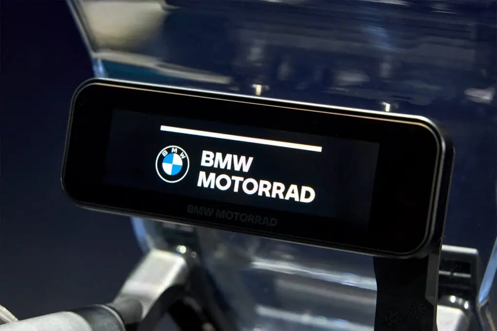 BMW CE 02 connection