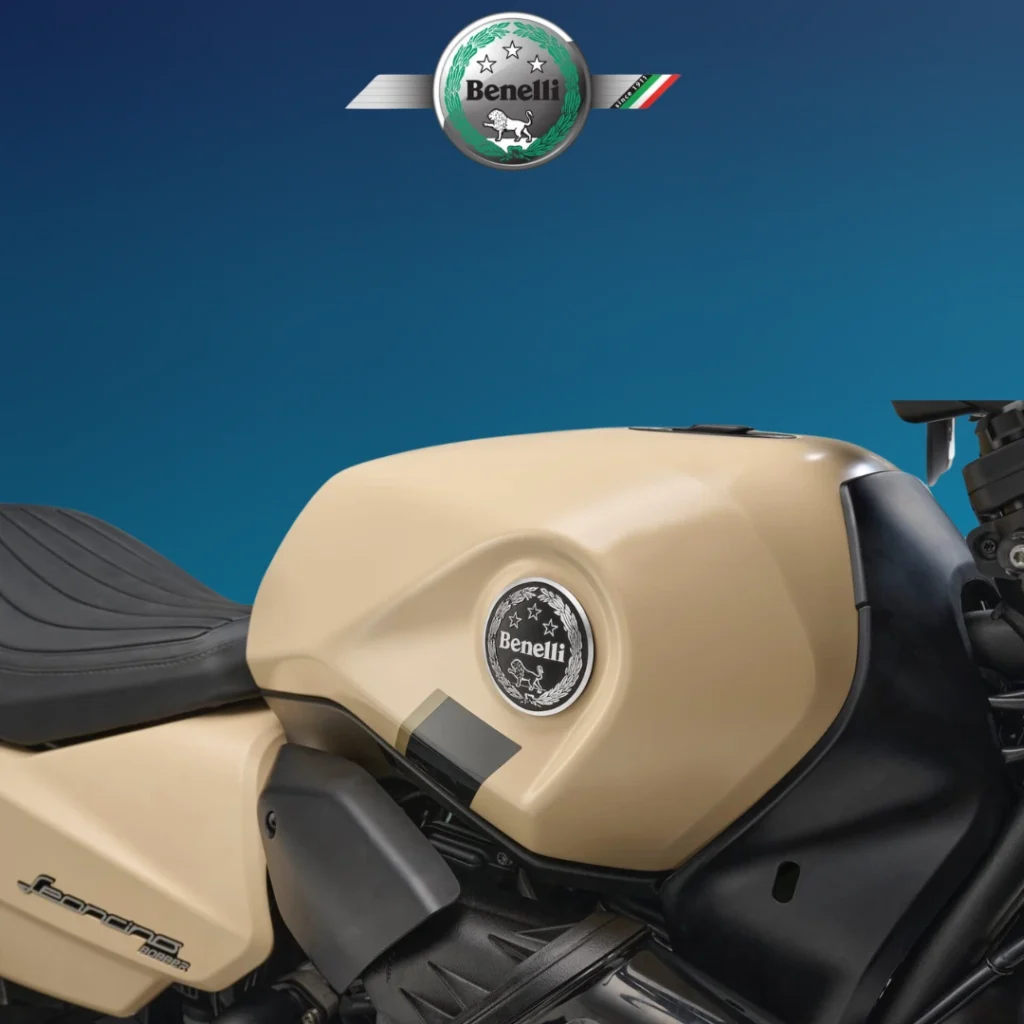 Benelli Leoncino Bobber 400 engine