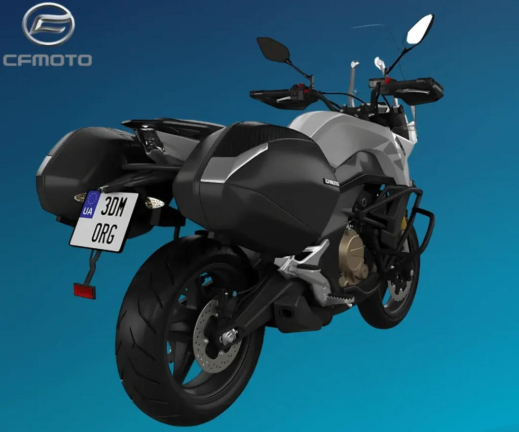 CFMOTO 650 MT